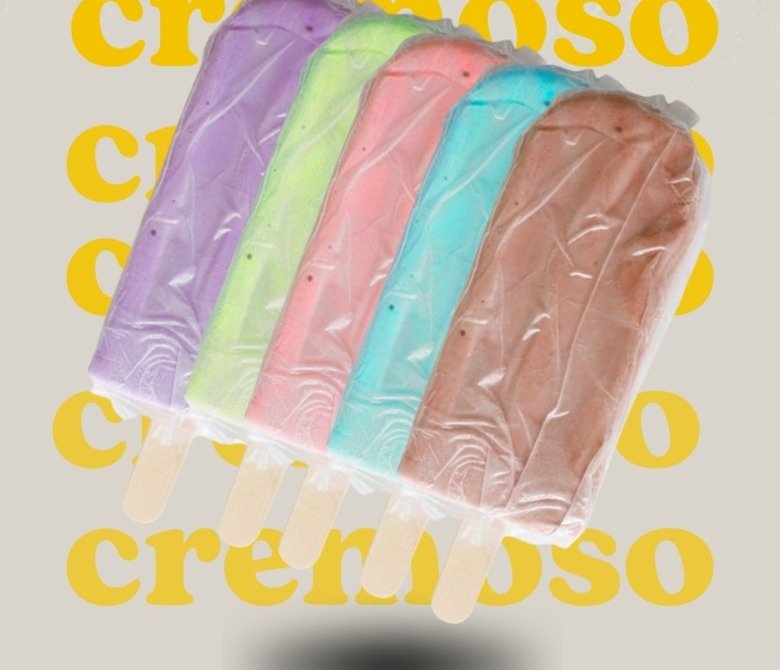Linha de picolés cremosos coloridos da Tropical Sorvetes